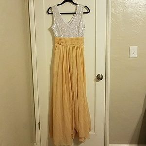 Size Large white and champagne dress